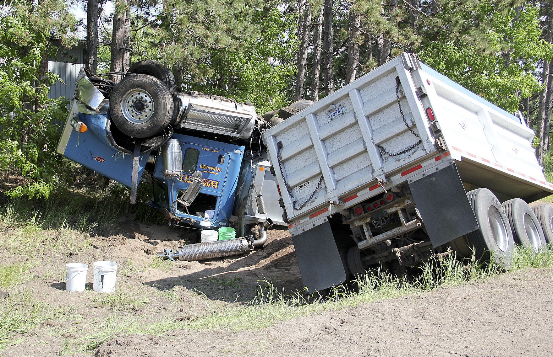 Hwy 65 crash
